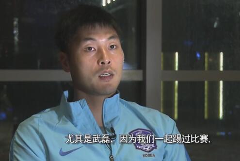 娇妻玩4p被3个男子伺候的简介
