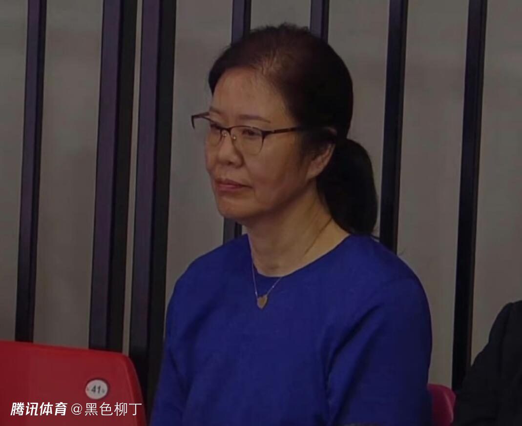 亚洲精品高清一区二区三区四区