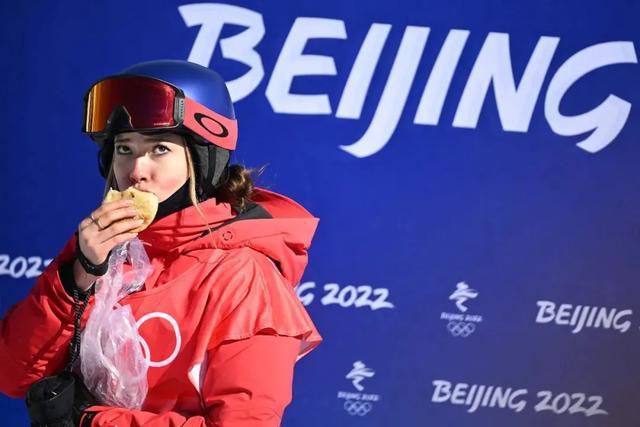 国产欧美亚洲三区久在线观看